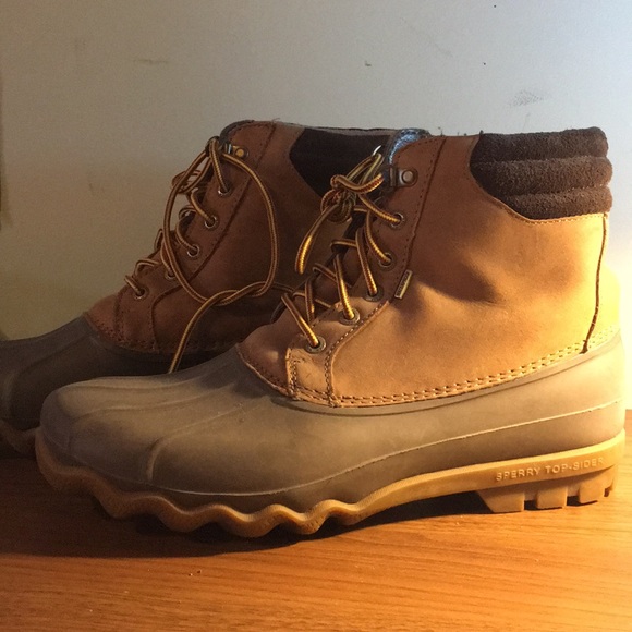 Sperry duck boots - Picture 2 of 3